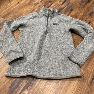 patagonia 3/4 zip size medium